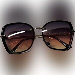 Chic Gradient Sunglasses